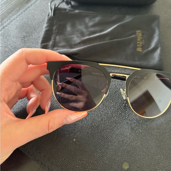 Balmain sunglasses 🕶️ - Picture 5 of 14